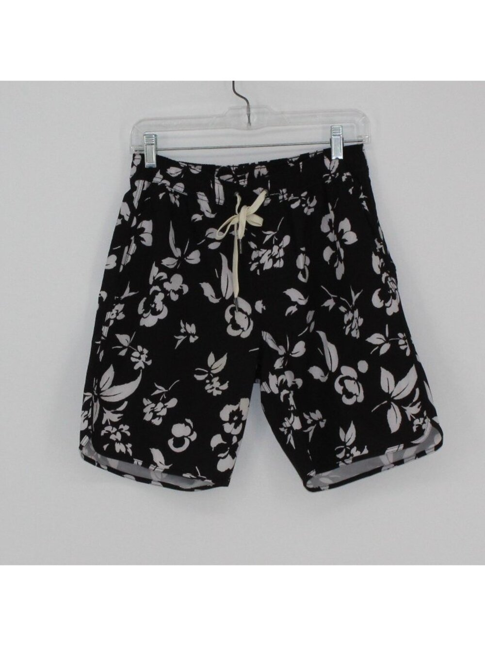 9 ) Fair Harbor Black Floral Swim Shorts Men Size Small